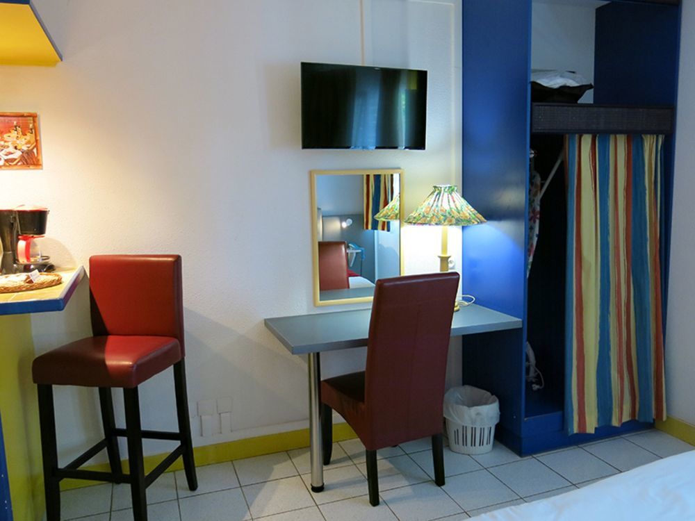 Hotel La Maison Creole เลอโกซิเยร์ ภายนอก รูปภาพ